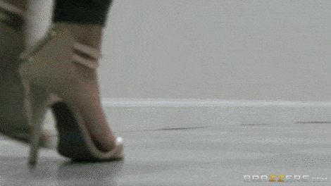 Adrianna Chechik on Brazzers: What’s Up Her Ass?